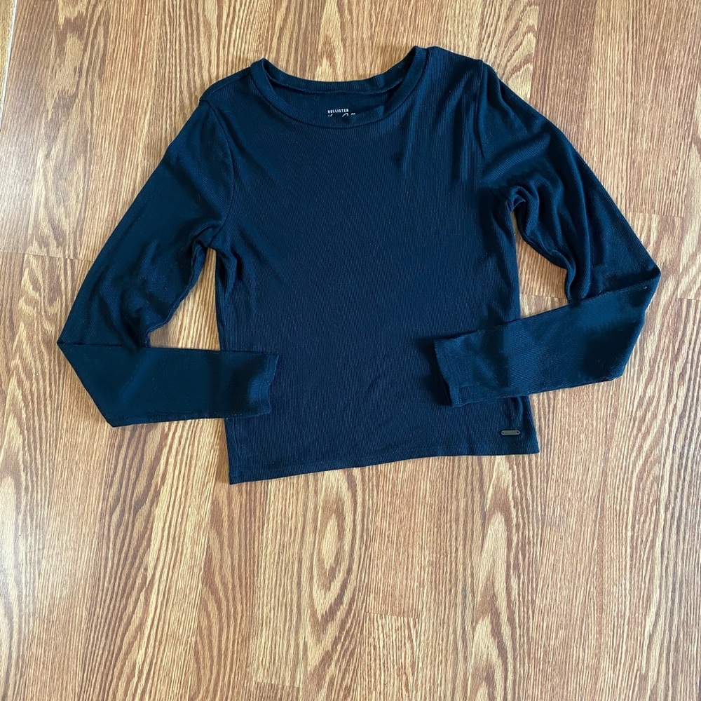 Hollister ribbed tee